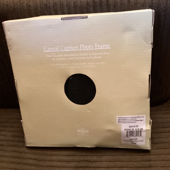 NEW Kohls Sisters picture Frame - Picture 2 of 5